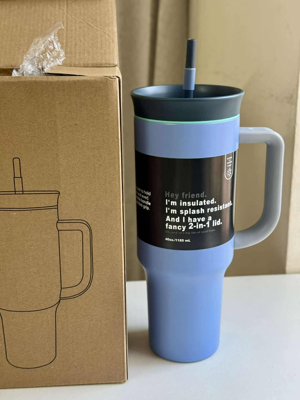 2025 model high-demand large-capacity car-mounted insulated drinking straw cup, stainless steel vacuum ice dispenser cup