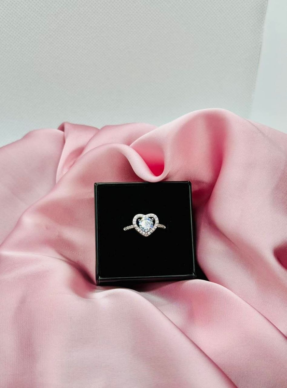 Elegant Finger Ring Collection