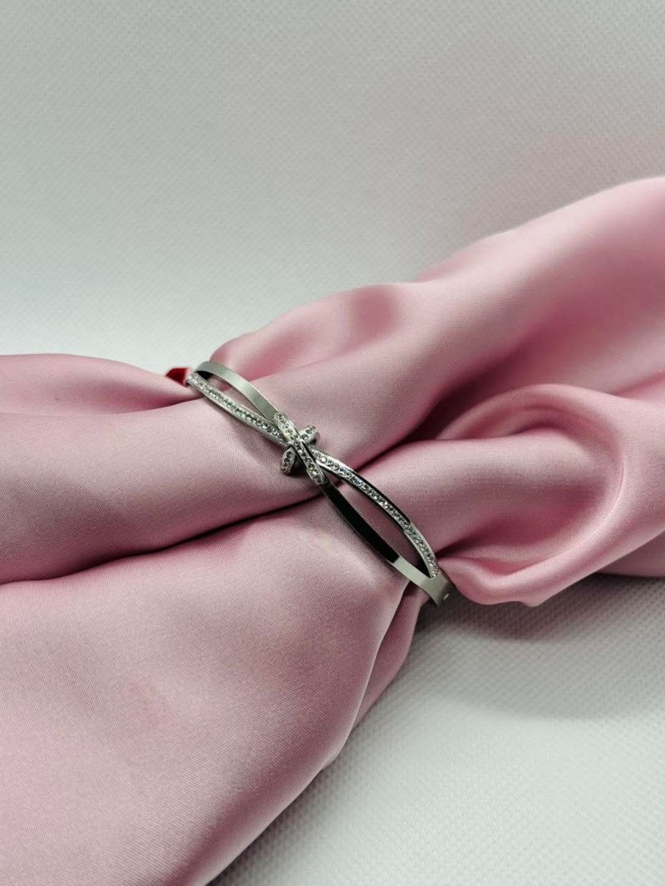 Elegant Rhinestone Knot Stainless Steel Bangle